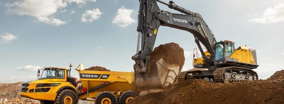 volvo-benefits-crawler-excavator-ec950e-t2-t3-bigger-machine-bigger-results-2324x1200