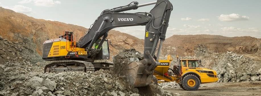 volvo-benefits-crawler-excavator-ec950e-t2-t3-superior-digging-force-2324x1200